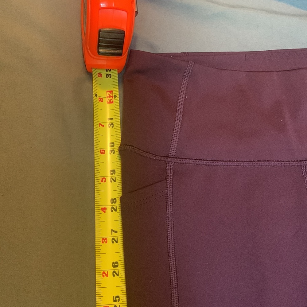 Barely Worn Victoria’s Secret Leggings - Picture 5 of 6